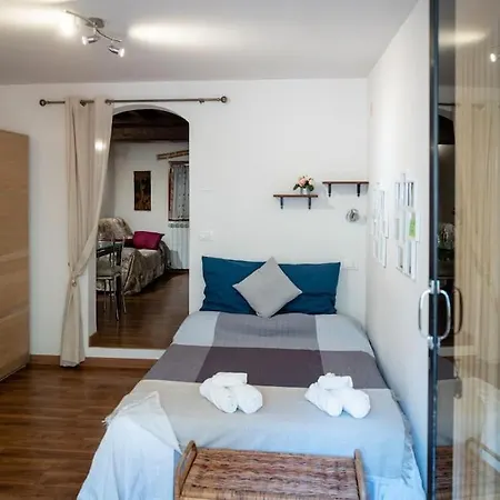 Apartment Monica Con Giardino Al Ponte Vecchio Florence